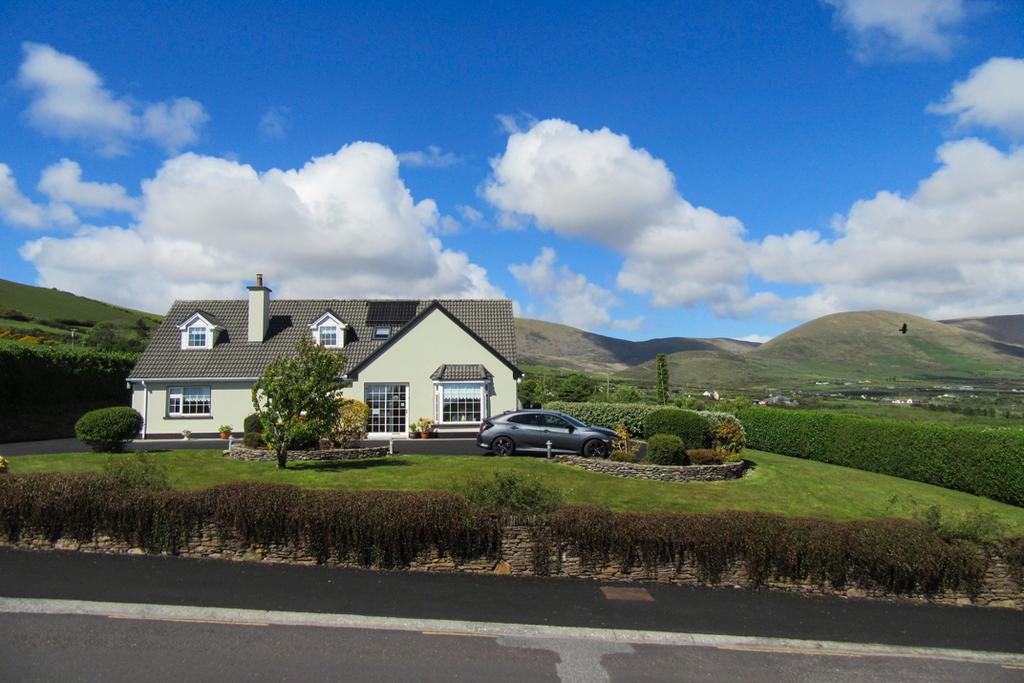 Doonshean View Bed And Breakfast Dingle Exterior foto